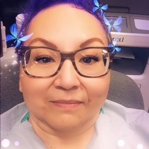 Meet your Posher, Liz